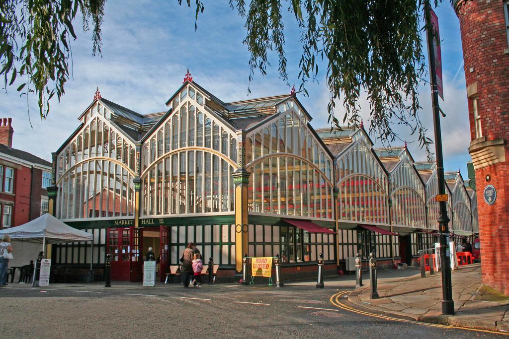 The Manchester Stockport Buitenkant foto